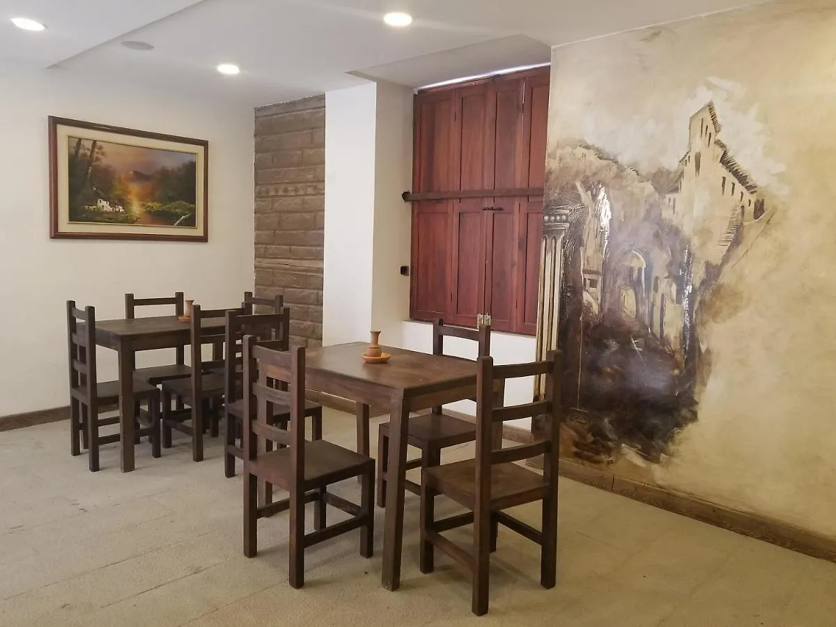 Hotel Colonial - Casa Francisco Quito
